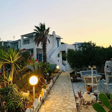 Stavros 4* Logaras